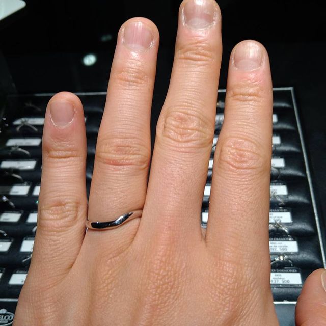 【TRECENTI(トレセンテ)の口コミ】 内甲丸で非常に着け心地がよいものです。長く使うものですので、着用時に…