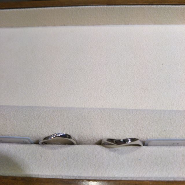 【TRECENTI(トレセンテ)の口コミ】 デザインがとても豊富でまた同じ種類でも違うデザインや2人の要望の指輪を…