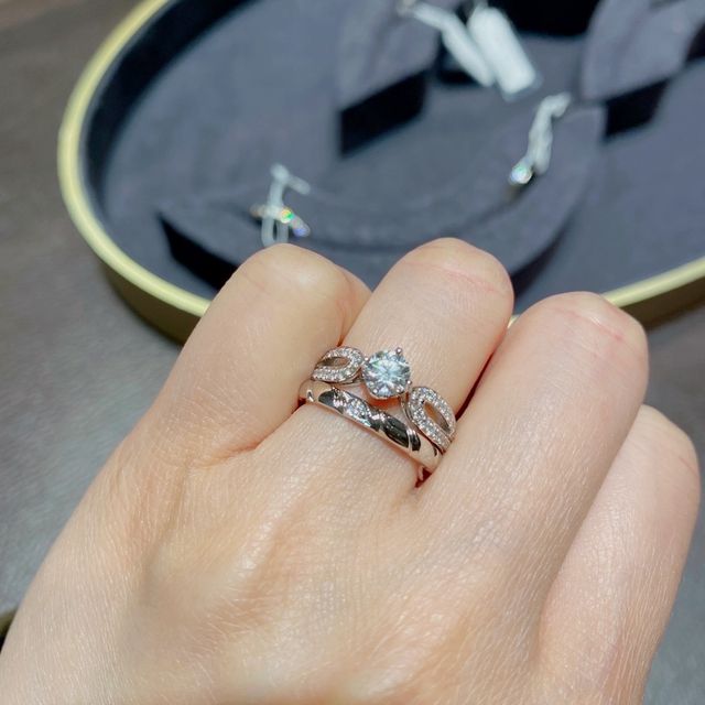 【ショーメ(CHAUMET)の口コミ】 デザインが可愛くつけて見た時にこれだ！と思った。ワンダイヤかエイトダ…