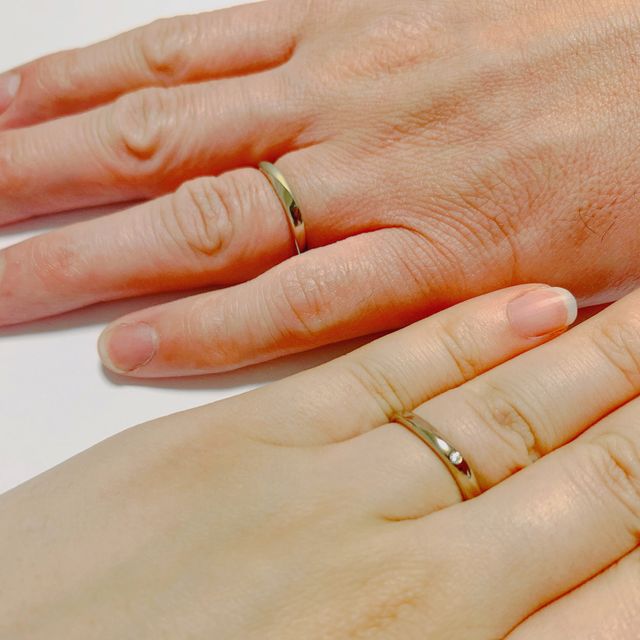 【4℃ BRIDAL(ヨンドシーブライダル)の口コミ】 金額・スタッフの方の対応の良さで
お店からまず選びました。
金額は思っ…