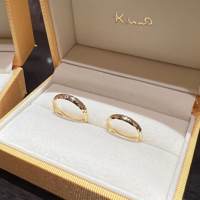 【ケイウノ ブライダル(K.UNO BRIDAL)の口コミ】 デザインと価格で決めました！
二人ともゴールドが良いという事で、色はイ…