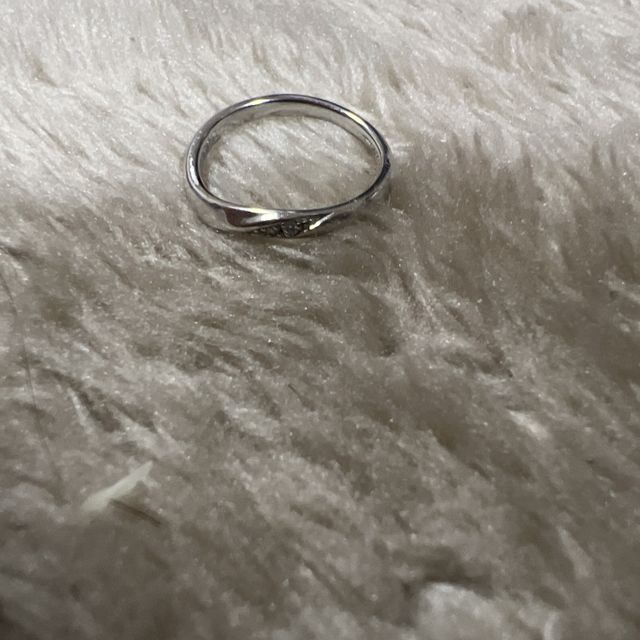 【ケイウノ ブライダル(K.UNO BRIDAL)の口コミ】 ・フルオーダーだけでなく、既製品のデザインからアレンジを加えることが…