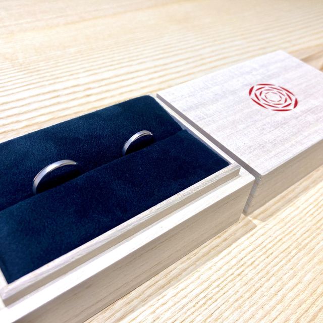 【出雲結(いずもゆい)の口コミ】 デザインが決め手になりました。
エターナルの形でホーニング加工と鏡面仕…