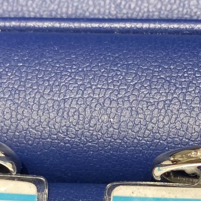 【銀座ダイヤモンドシライシの口コミ】 ダイヤモンドの美しさが他のブランドと違っていました。またデザインの種…