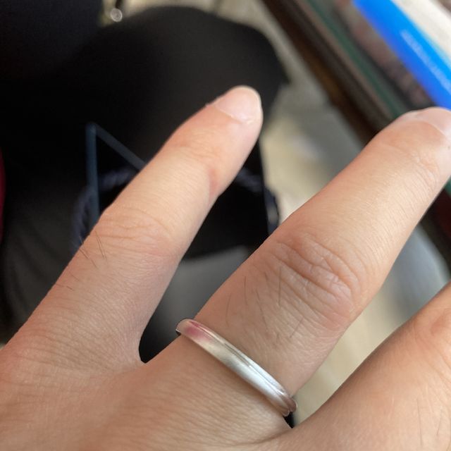 【銀座ダイヤモンドシライシの口コミ】 ダイヤモンドで、艶消しされていて、艶消しに、すごく惹かれた。他の店で…