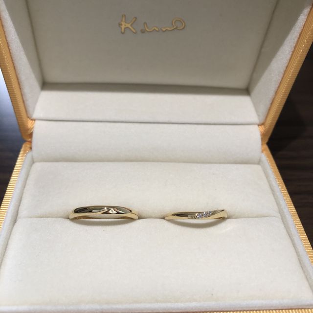【ケイウノ ブライダル(K.UNO BRIDAL)の口コミ】 ネットでいろいろ調べている時に見つけて、指輪の名前の意味とデザインが…