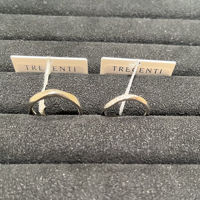 【TRECENTI(トレセンテ)の口コミ】 様々な種類の指輪を装着して、こちらで提示して頂いた指輪の付け心地とデ…