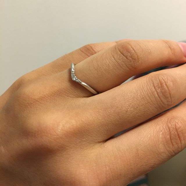 【STAR JEWELRY(スタージュエリー)の口コミ】 何軒かまわりながら、こちらの店舗のアクセサリーがすごくキラキラして見…