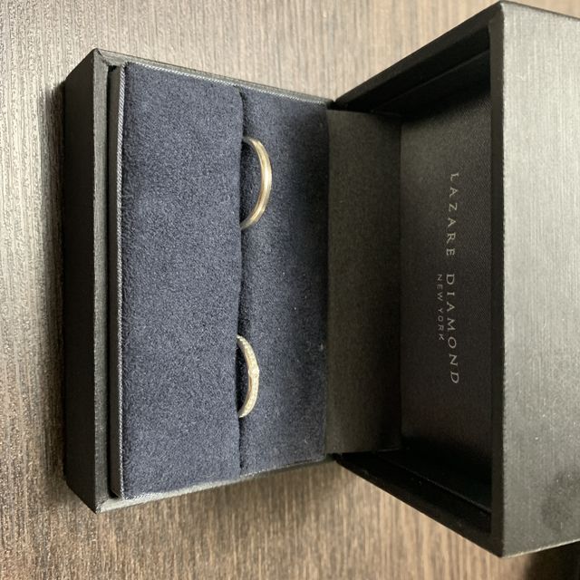 【ラザール ダイヤモンド(LAZARE DIAMOND)の口コミ】 ラザールダイヤモンドのブランド名に惹かれてお店に行きました。
ダイヤモ…