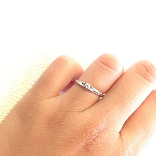 【ジュエリーツツミ(JEWELRY TSUTSUMI)の口コミ】 オーダメイドで作成できるところに惹かれました、
デザインはすべて旦那様…