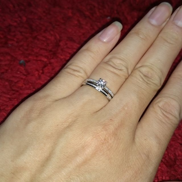 【宝寿堂(ほうじゅどう)の口コミ】 他のブランドなどでもいろいろ見て気に入るデザインをとことん話し合って…