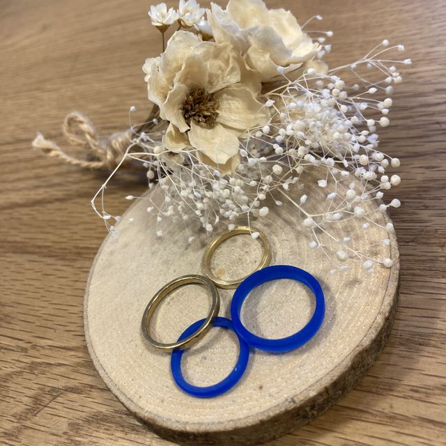 【CRAFY(クラフィ)の口コミ】 オリジナルの指輪を自分達で作りたいというところで、オリジナル指輪が作…