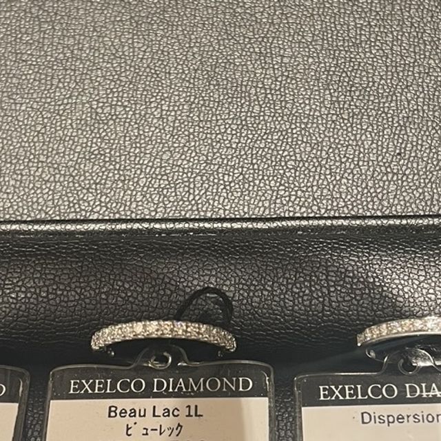 【エクセルコダイヤモンド(EXELCO DIAMOND)の口コミ】 指輪のデザインはハーフエタニティを探していたのですが、スタッフさんが…