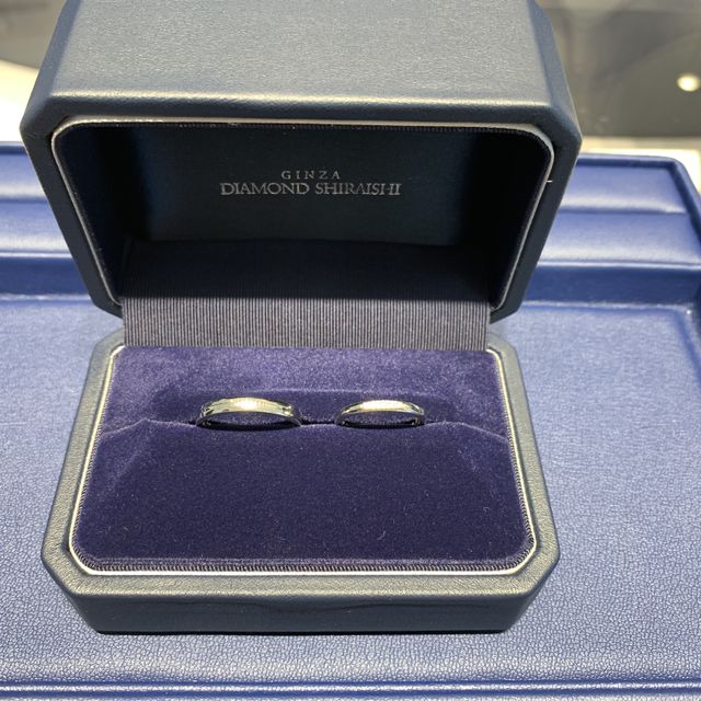 【銀座ダイヤモンドシライシの口コミ】 指輪の派手すぎないシンプルなデザインがとても素敵で、
ダイヤモンドの輝…