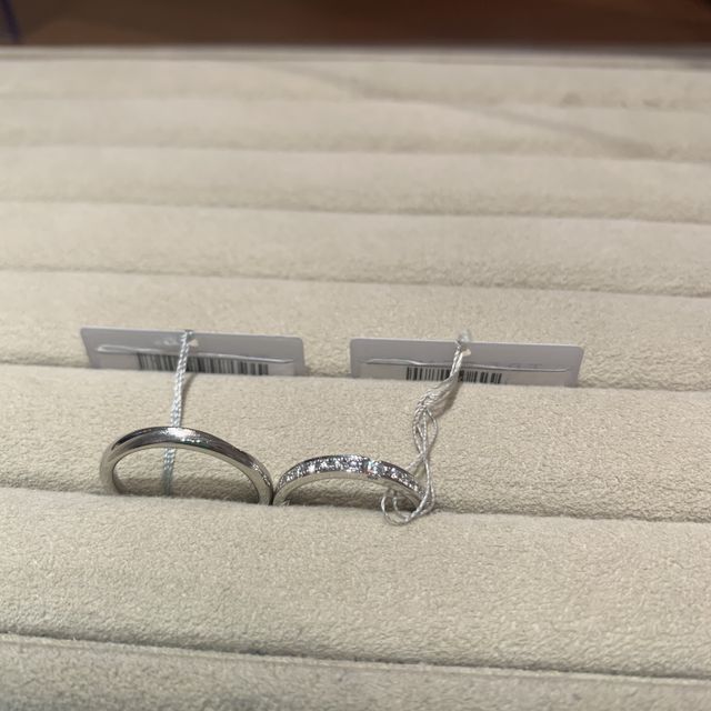 【TRECENTI(トレセンテ)の口コミ】 2人ともが好みのデザインがあったのが決め手になった
他の指輪に比べても…