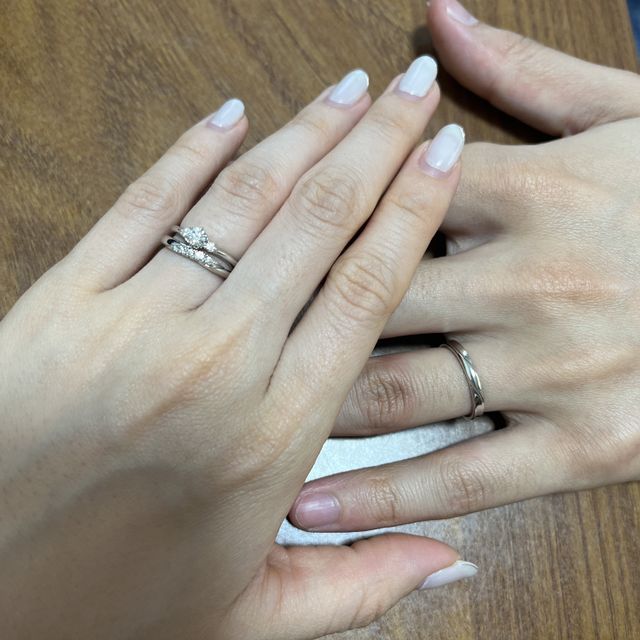 【銀座ダイヤモンドシライシの口コミ】 指輪のデザインが豊富なので、ふたりが気に入るデザインが見つかりました…