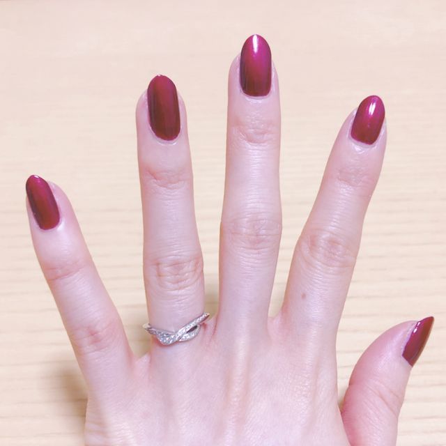 【アイプリモ(I-PRIMO)の口コミ】 ネットで探していて、華やかなデザインに惹かれました。実際にお店で試着…