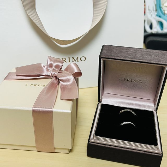 【アイプリモ(I-PRIMO)の口コミ】 デザインが気に入ったからです。
他のブランドもたくさん見に行きましたが…