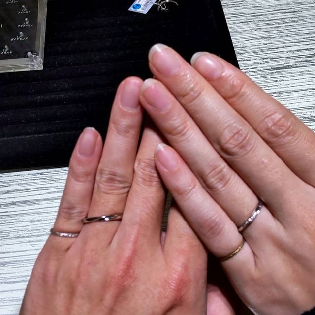 【TRECENTI(トレセンテ)の口コミ】 華奢で細身なデザインのリングの品揃えが多く、大胆なデザインのものより…