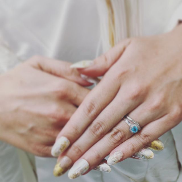 【Only You(オンリーユー)の口コミ】 結婚指輪とセットでつけて違和感ないものにしたかったのでこちらを選びま…