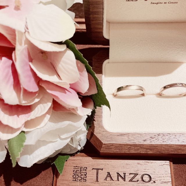 【TANZO.(鍛造指輪)の口コミ】 フルオーダーにこだわって検索した結果素材にもこだわりたいと思い鍛造を…