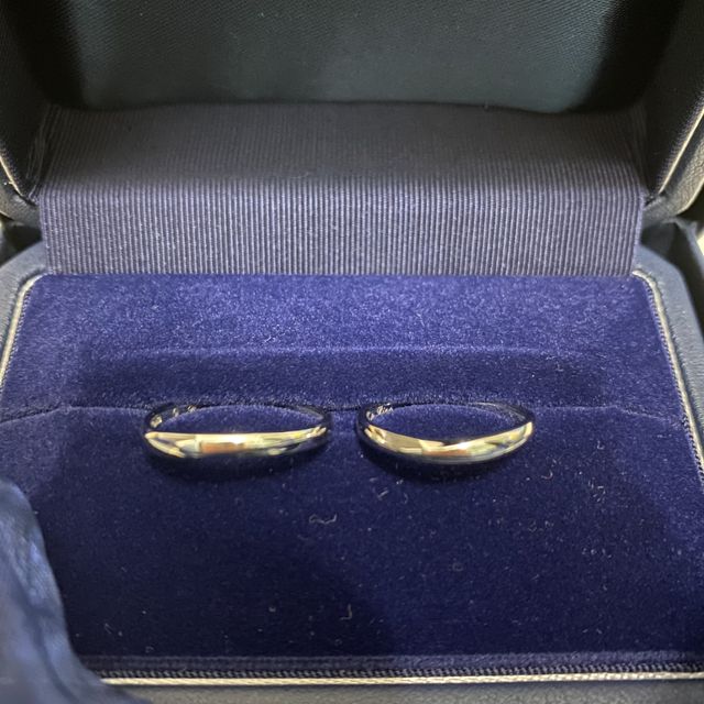 【銀座ダイヤモンドシライシの口コミ】 価格も思ってたよりも手が出しやすくて、付け心地が指に密着する感じで他…