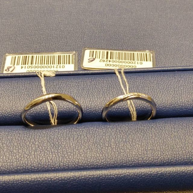 【銀座ダイヤモンドシライシの口コミ】 指輪の決めては 他の店舗にも回ってみましたがダイヤモンド白石さんの指輪…