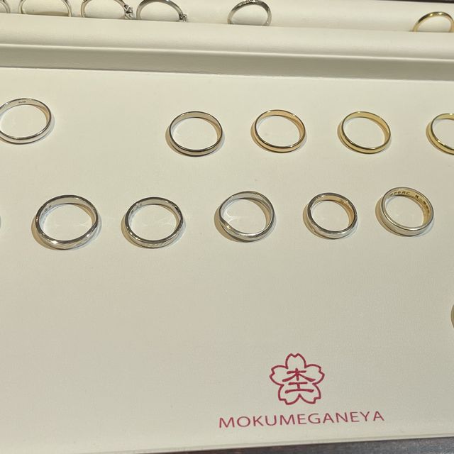 【杢目金屋(もくめがねや)の口コミ】 オーダーメイドで、自分たちで好きな素材を組み合わせて、好みのデザイン…