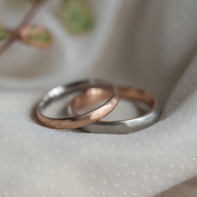 【Cayof(カヨフ)の口コミ】 デザイン性と価格(お店の方の対応)
既成のものと違い、細かい加工を少しず…