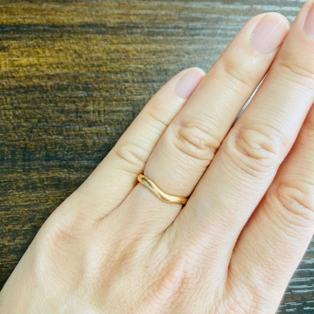 【ティファニー(Tiffany & Co.)の口コミ】 日常使いしたかったため、石がついていない出来る限りシンプルなデザイン…