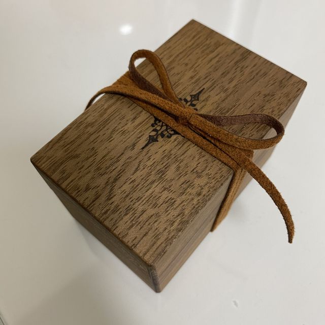 【PORTADA(ポルターダ)の口コミ】 元々ゴールドが希望でしたが、実際に色々な色、形を試着させて頂き、結婚…