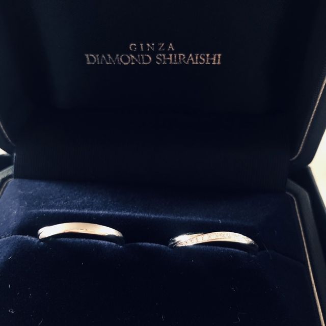 【銀座ダイヤモンドシライシの口コミ】 女性の方は日常使いであまり派手にならないものを選びました。男性の方は…