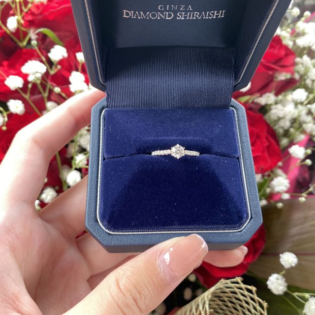 【銀座ダイヤモンドシライシの口コミ】 彼女からどんな指輪がいいと話を聞いている中で考えていたデザインにしっ…