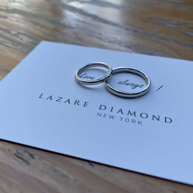 【ラザール ダイヤモンド(LAZARE DIAMOND)の口コミ】 2人ともシンプルなデザインを探しており、まさに探していたデザイン、質感…