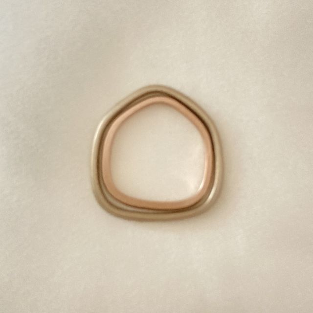 【uchimari(ウチマリ)の口コミ】 インスタグラムで見つけた､やわらか5角形のおうちみたいな形に一目惚れし…