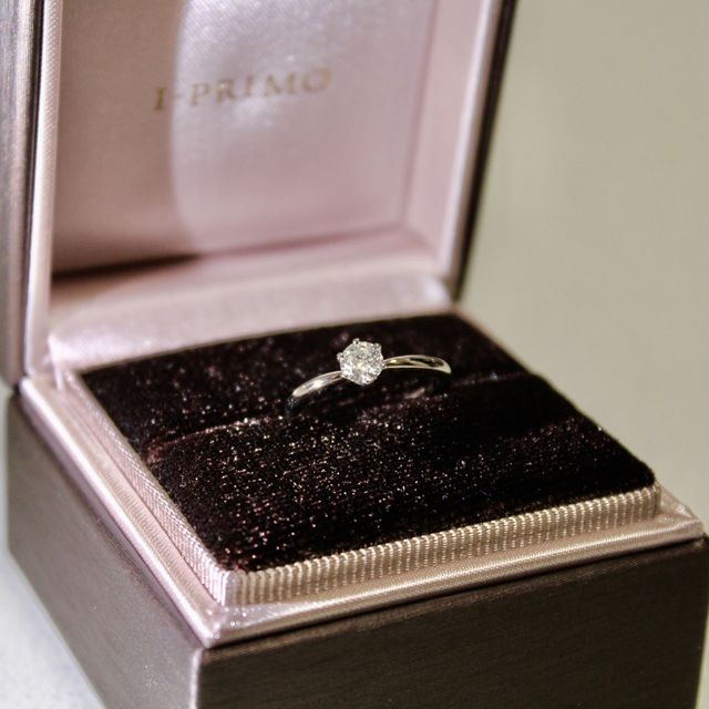 【アイプリモ(I-PRIMO)の口コミ】 二年前ですがこちらで結婚指輪を購入させていただきました。
その際に色々…