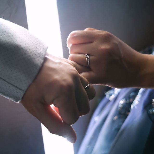 【ティファニー(Tiffany & Co.)の口コミ】 昔からの憧れのTIFFANY。
指につけたときのフィット感。
かわいさ。綺麗さ…