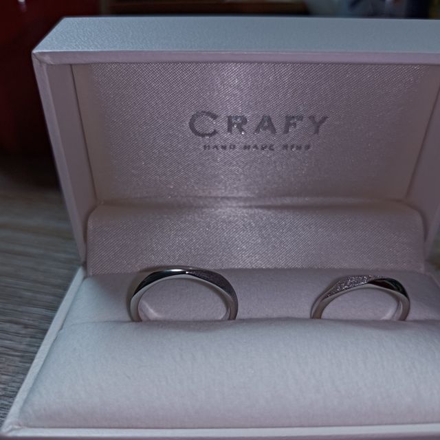 【CRAFY(クラフィ)の口コミ】 素材の種類が豊富で、シルバー、ゴールド、プラチナだけでなく、ピンクゴ…