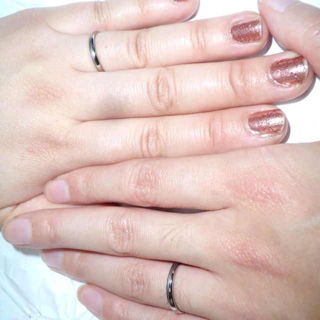 【SCARABE(スカラベ)の口コミ】 「人とはちょっと違う指輪をしたい」という主人の希望で、まず材質をプラ…