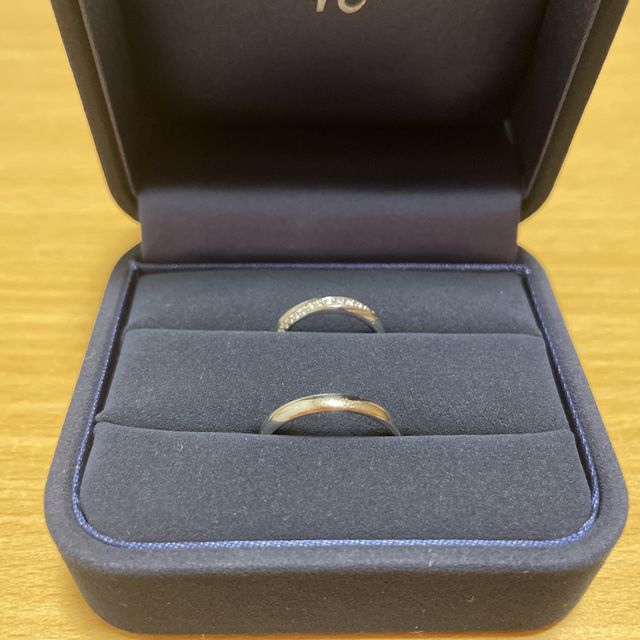 【4℃ BRIDAL(ヨンドシーブライダル)の口コミ】 ブランド誕生50周年を記念して作られ素材にもこだわっており、女性用のダ…