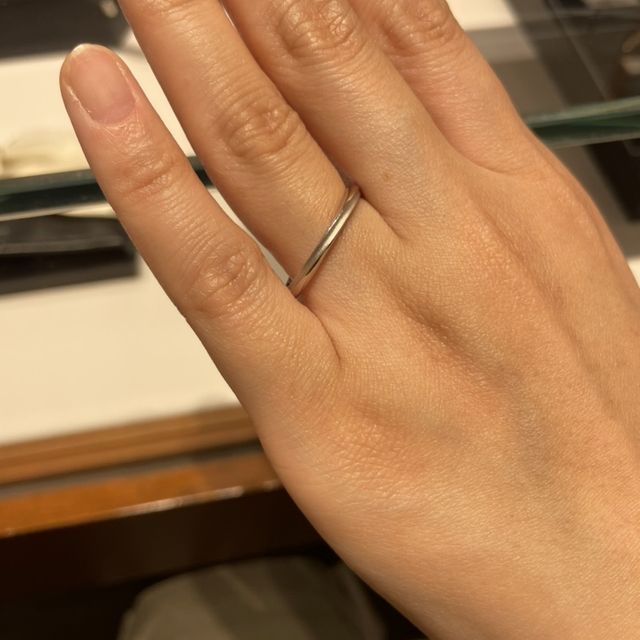 【銀座ダイヤモンドシライシの口コミ】 対応してくださった店員さんの接客が良い意味でラフで、私達二人が堅くな…