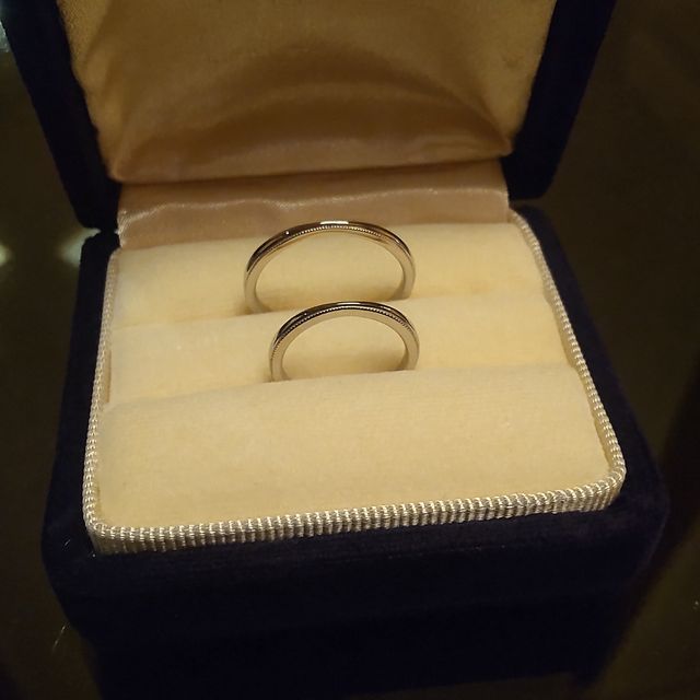 【agete(アガット)の口コミ】 元々アガットが好きで、それを知っていた夫が婚約指輪をアガットで用意し…