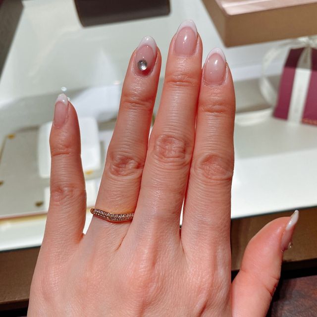 【ブルガリ(BVLGARI)の口コミ】 当初、婚約指輪はなしで、毎日つける結婚指輪は豪華にしたくダイヤの入っ…