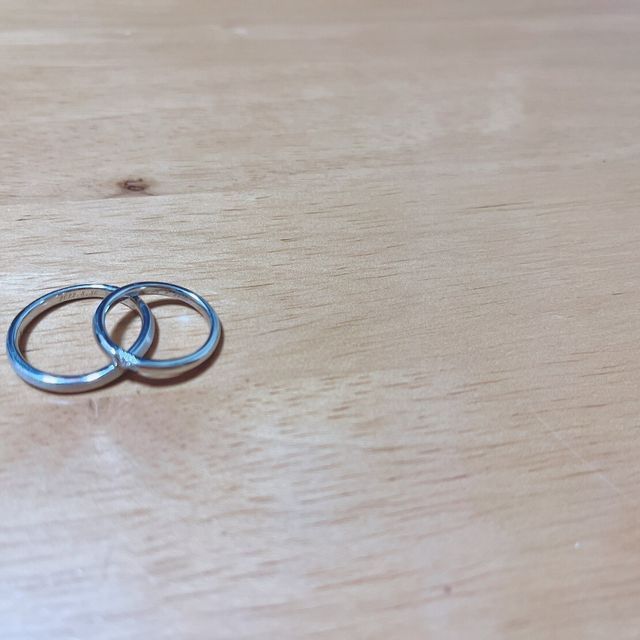 【銀座ダイヤモンドシライシの口コミ】 シンプルかつダイヤモンドが入っている指輪が欲しくて、いろんなお店を見…