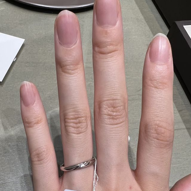 【アイプリモ(I-PRIMO)の口コミ】 深いラインに挟みどめしているので、他と被らないと思います。ワンストー…