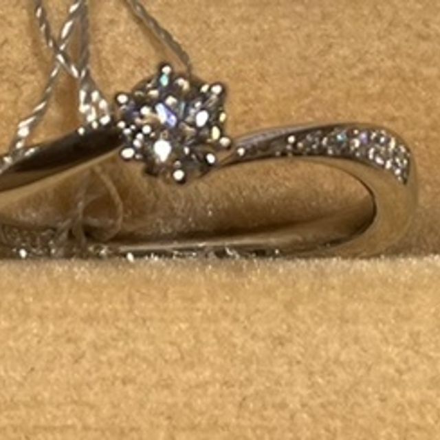 【TRECENTI(トレセンテ)の口コミ】 好きなデザインをちゃんと見つけて、いろいろなデザインを見せてもらい、…