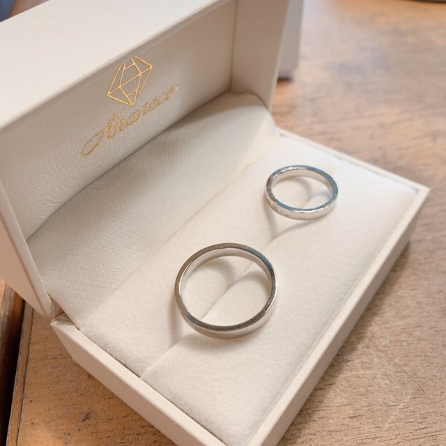 【アカネスの口コミ】 ゴールド・ピンクゴールド、プラチナの3種から選び、サイズやオプションに…