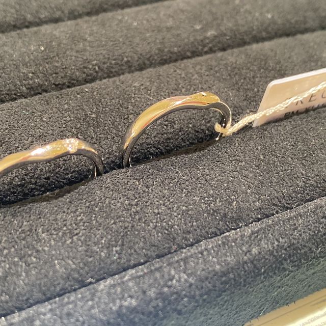 【TRECENTI(トレセンテ)の口コミ】 シンプルなものをベースに指輪探しをしていたので、トレセンテさんの指輪…