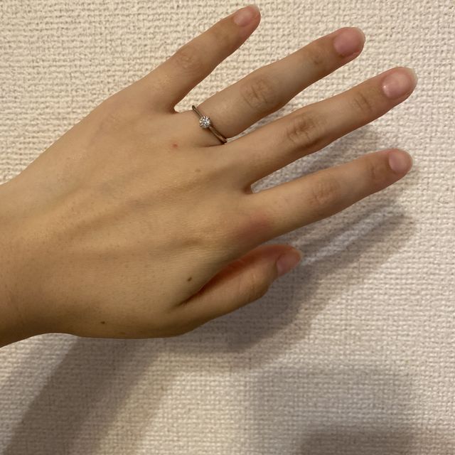 【銀座ダイヤモンドシライシの口コミ】 テレビCMや雑誌で、銀座ダイヤモンドシライシの指輪を見て、実際にどんな…