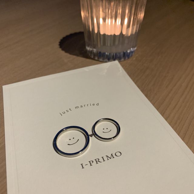 【アイプリモ(I-PRIMO)の口コミ】 1ヶ月の待ちでやっと今日妻と一緒に結婚指輪を頂きました。アイプリモさん…